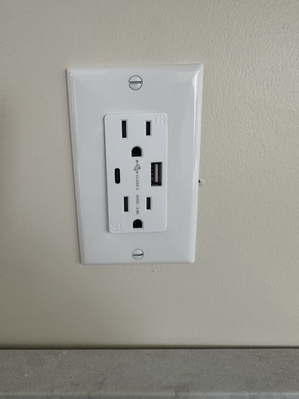 Green's Electric electrical work photo